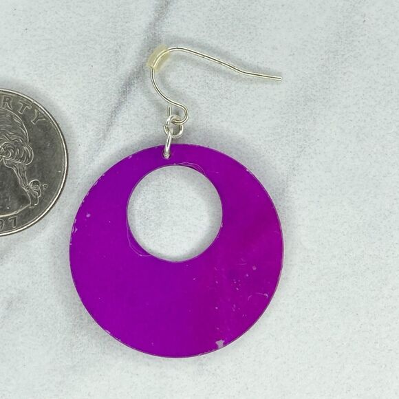 Purple Mother of Pearl Shell Dangle Silver Tone Earrings Pierced Pair - Picture 7 of 7